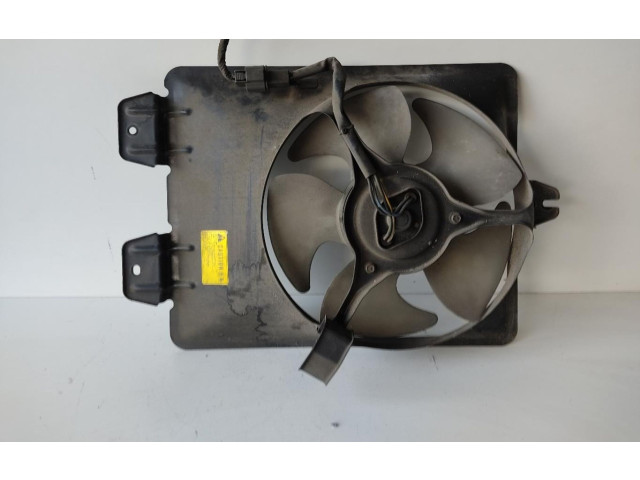 Вентилятор радиатора Mitsubishi Carisma
