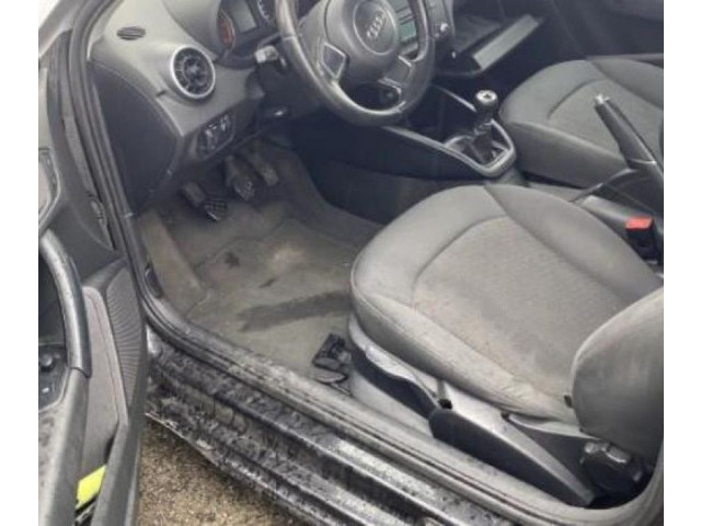 Зеркало электрическое        Audi A1  2010 - 2018 года   