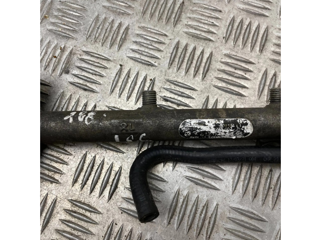 Топливная рампа Jeep Grand Cherokee (WJ) 2.7