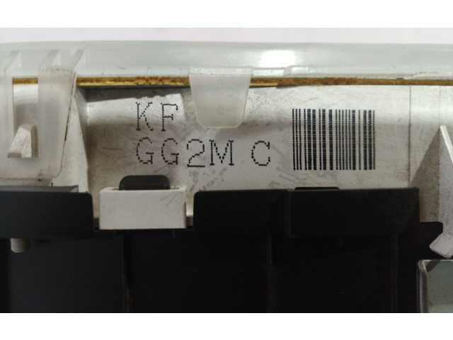 Спидометр (приборный щиток)    GG2, GG2MC   Mazda 626