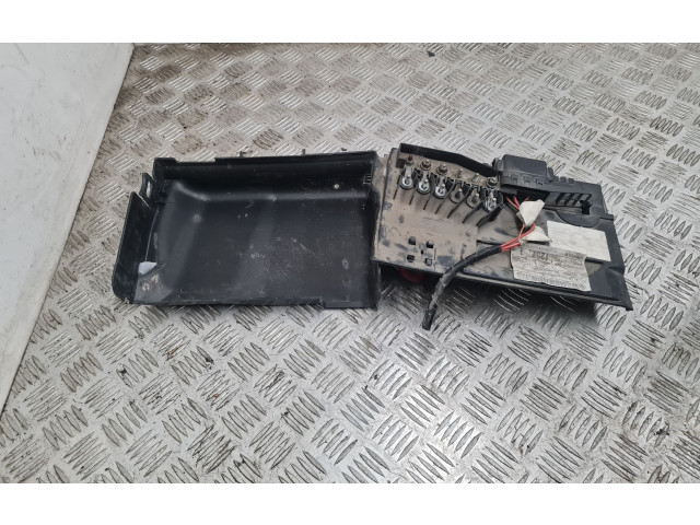 Блок предохранителей 6Q0937550, 6Q0937550 Volkswagen Polo