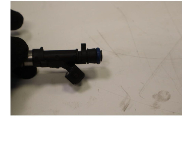 Форсунка 6001548024 Dacia Sandero K7J A7