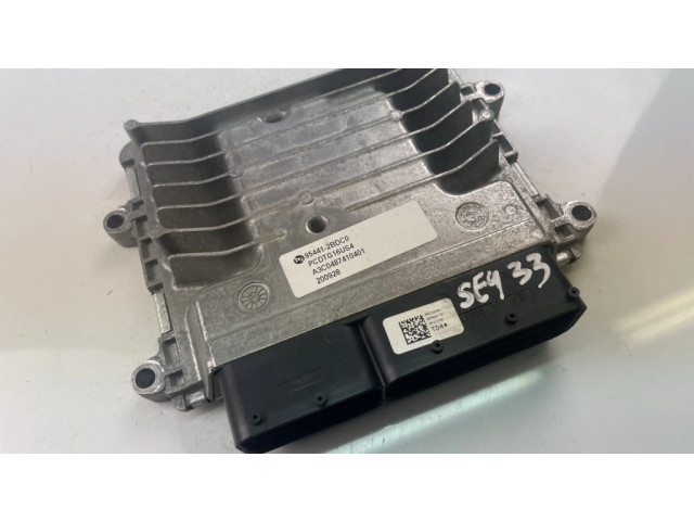 Блок управления двигателя 954412BDC0   KIA Ceed