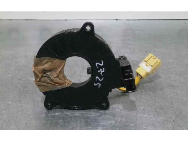 Подушка безопасности водителя Z10D170799   Mazda 323
