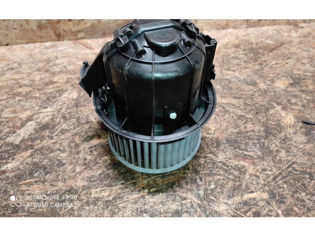 Вентилятор печки    HB613001, 0296360   Citroen C3 Aircross