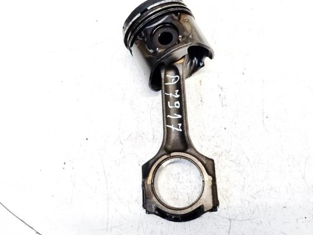 Píst    Fiat Ulysse  pro naftový motor 2.2  