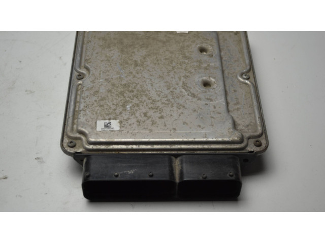 Řídící jednotka 03L906022F, 03L906022G   Volkswagen Tiguan 2009