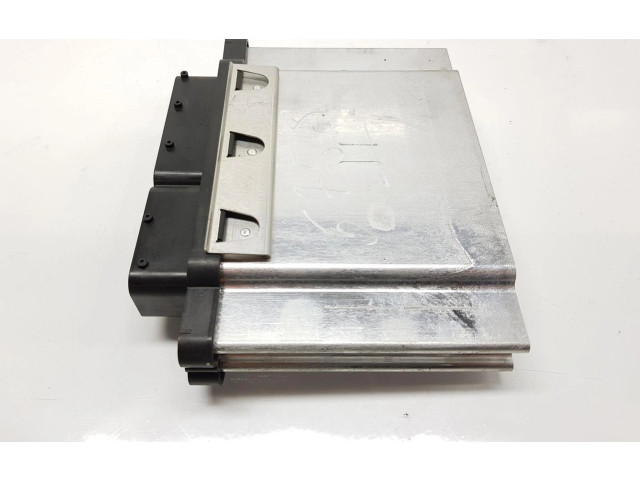 Блок управления двигателя 0261S09531, 04E907309AF   Skoda Rapid (NH)