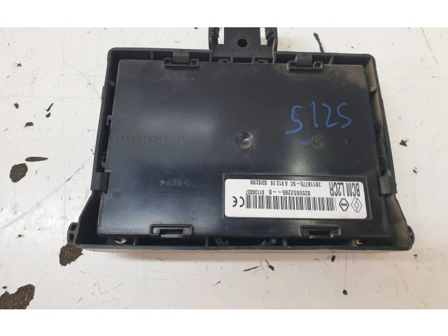 Блок предохранителей 8200652285B Renault Clio III