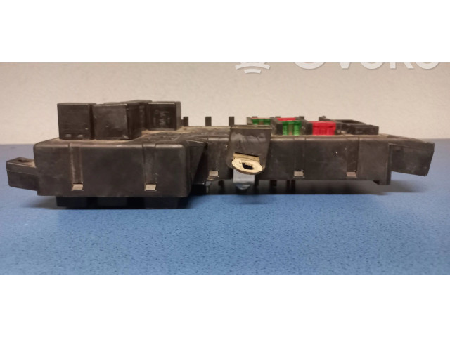 Блок предохранителей 518788104 Volvo S80