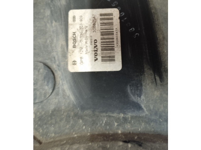 Вентилятор радиатора     0130303909, 30680547    Volvo S80 2.4