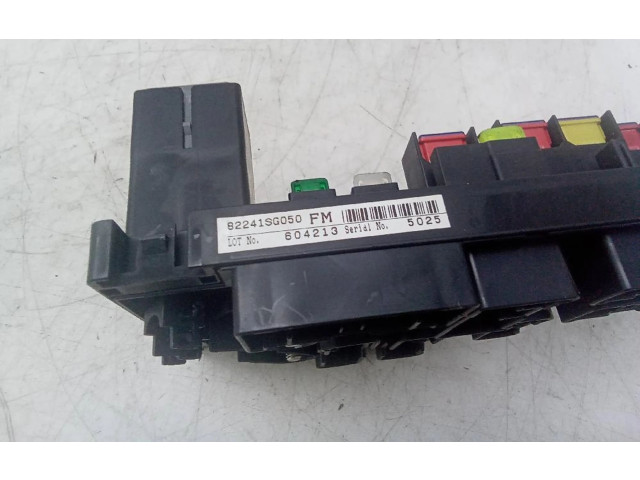 Блок предохранителей 82241SG050   Subaru Forester SJ    