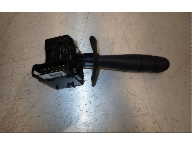 Ручка стеклоочистителей 6001551358 Dacia Logan I