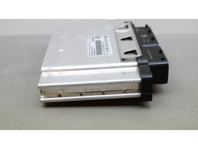 Блок управления двигателя 04E907309BH Volkswagen Touran III