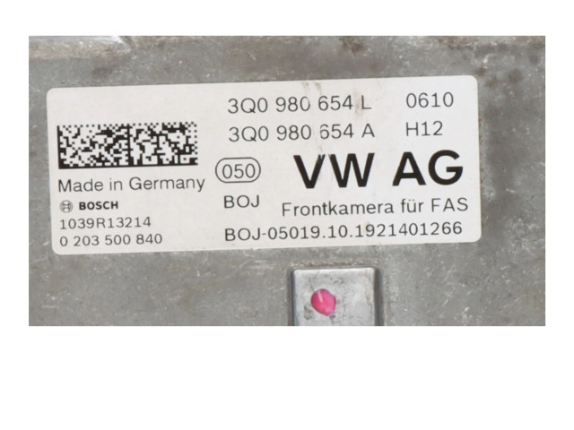 Генератор 3Q0980654L Audi A3 S3 8V