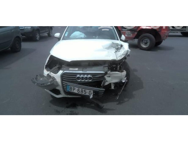 Генератор 03C903025F Audi A1