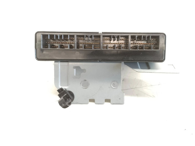 Блок управления двигателя 97RI010625, 88281SC200   Subaru Forester SH