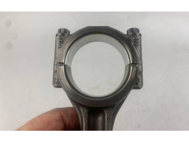 Поршень с шатуном    04LA, 011A   Volkswagen Golf VII