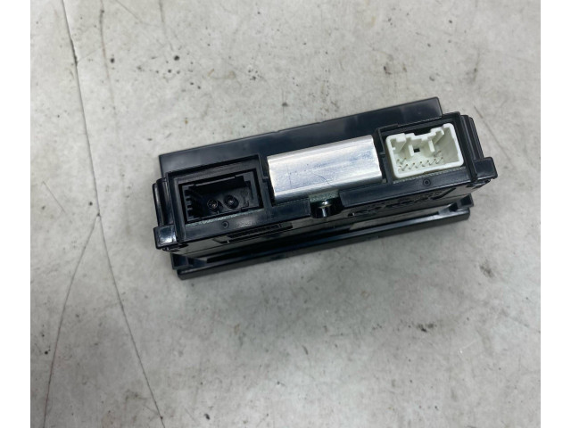 Дисплей 31268055, 006000187132 Volvo C30