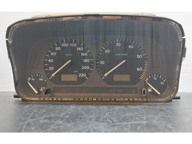 Přístrojová deska Volkswagen Vento 1994 1H0919864J