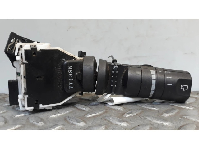 Ручка стеклоочистителей