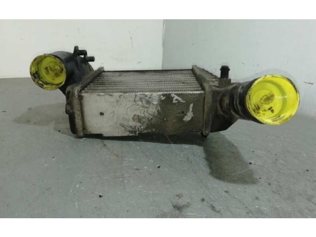 Интеркулер  059145806   Volkswagen Passat Alltrack 