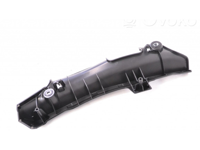 Другая деталь салона