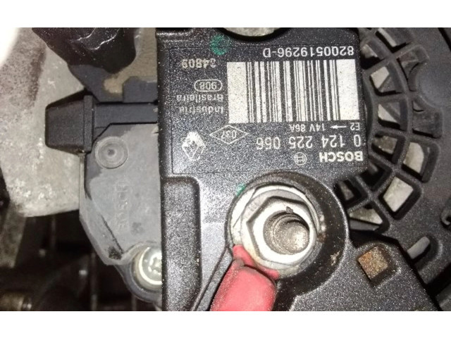 Генератор 8200519296, 8200519296   Renault Twingo II      