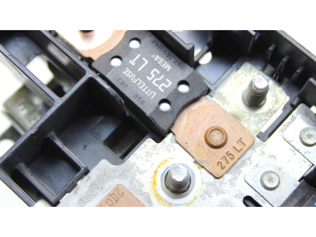 Блок предохранителей HU5T14A094FB, HU5T14A094FB   Ford Ecosport    