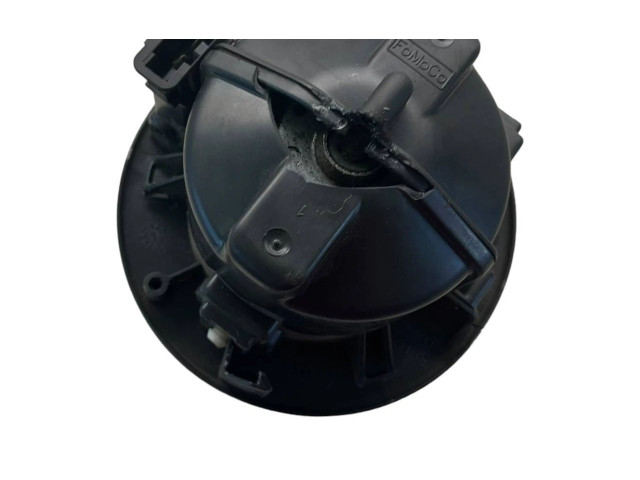 Вентилятор печки    0130101620, K9277003   Volvo V70