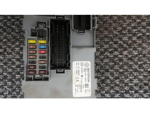 Блок управления двигателем Блок управления 0281018720, 55247014 Fiat Doblo