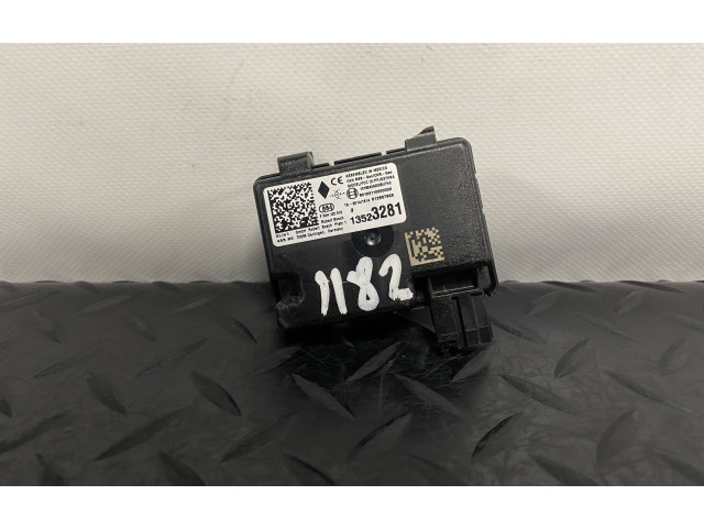 Блок управления 812857993, 13523281   Chevrolet Camaro