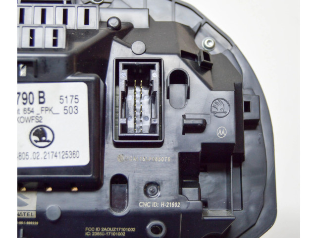 Панель приборов 654920790B, A3C0925350001   Skoda Kamiq       
