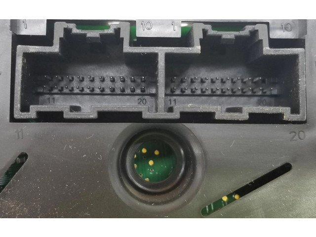 Панель приборов 05172033AG, A2C53301238G   Jeep Cherokee       