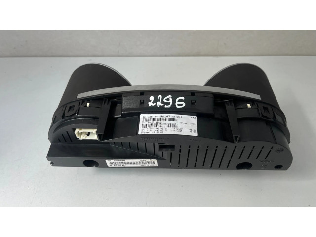 Панель приборов A2515404211, A2515409047 Mercedes-Benz R W251