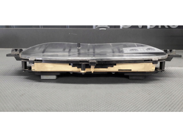 Панель приборов 8200650539   Dacia Logan I       