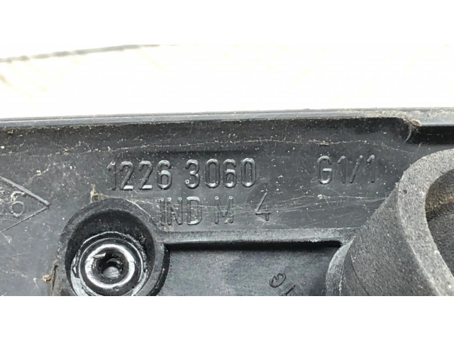 Зеркало (механическое)    левое   Renault Clio II  2001-2005 года   