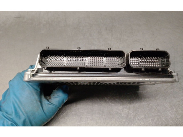 Блок управления двигателя 1860D687, MA2767000971 Mitsubishi L300, Cosmos