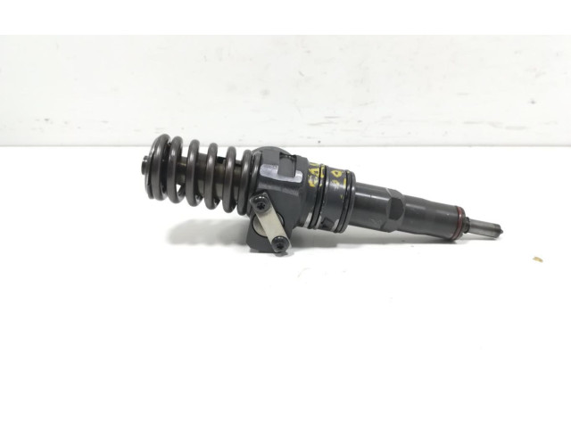 Форсунка 038130073AG Skoda Fabia Mk2 (5J)