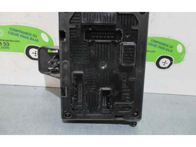 Блок управления 8200383473, 19759041 Renault Clio III