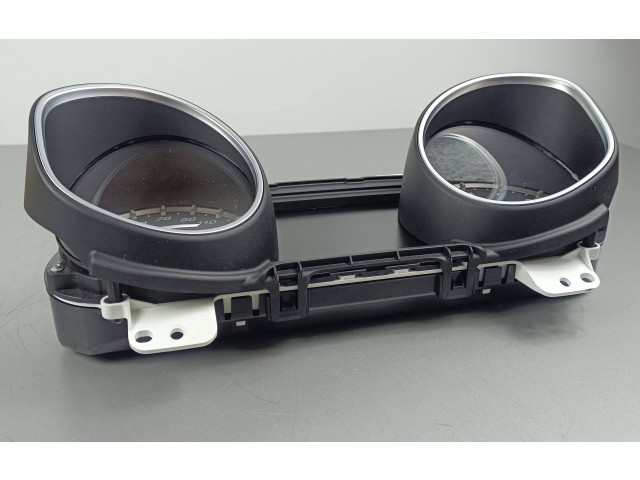 Спидометр (приборный щиток) 503018860210, 670106458 Maserati Levante