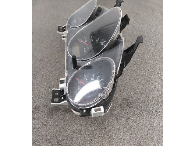 Панель приборов MN00380138100A929, 8100A929 Mitsubishi Colt