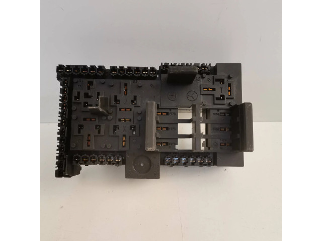 Pojistková skříňka A2139068701, 58HJ16F06 Mercedes-Benz C W205 2016