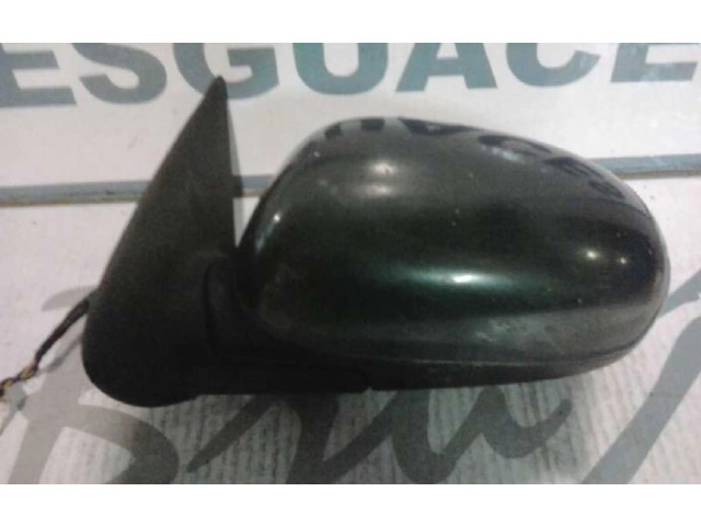 Zpětné zrcátko  Nissan Maxima     