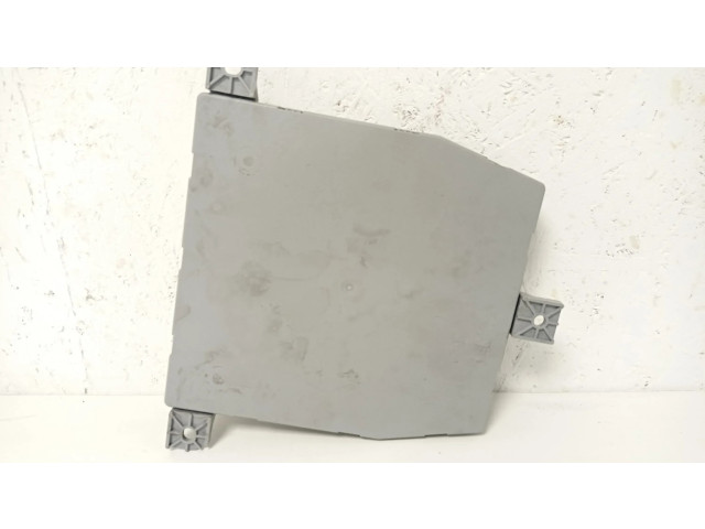 Pojistková skříňka A2059006921 Mercedes-Benz C W205 2015