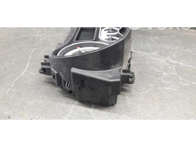 Панель приборов Fiat 500L