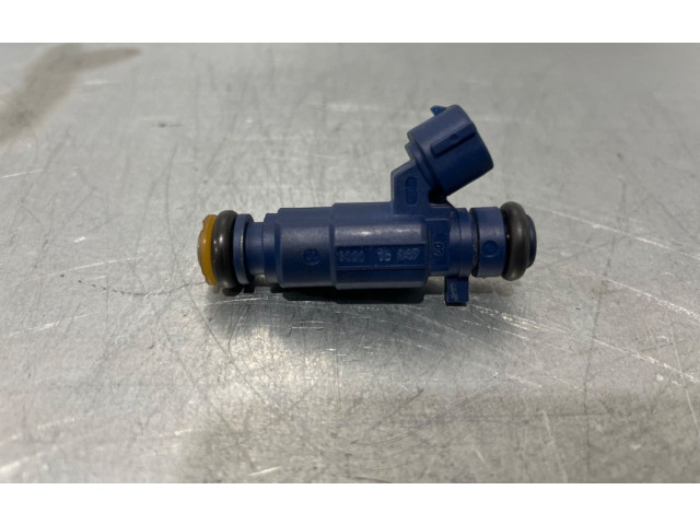 Vstřikovač 353102B000, 35310-2B000 KIA Venga G4FA