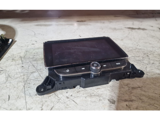 Дисплей    42498391   Buick Encore I