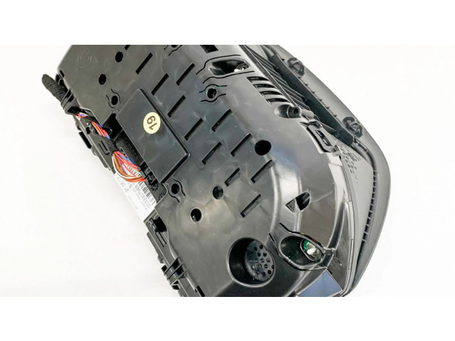 Přístrojová deska BMW X1 F48 F49 2017 8794209, 17649411