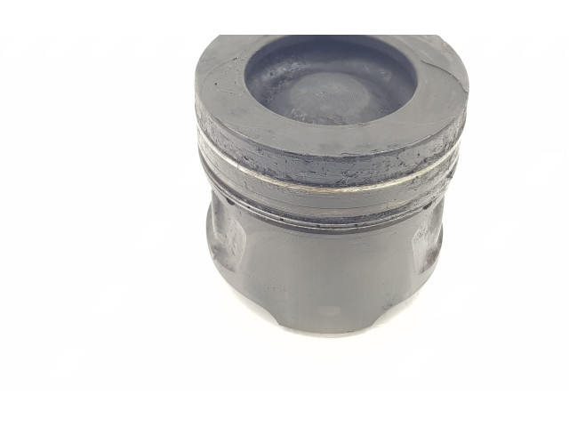 Поршень с шатуном 120A18448R, 120A18448R Dacia Dokker